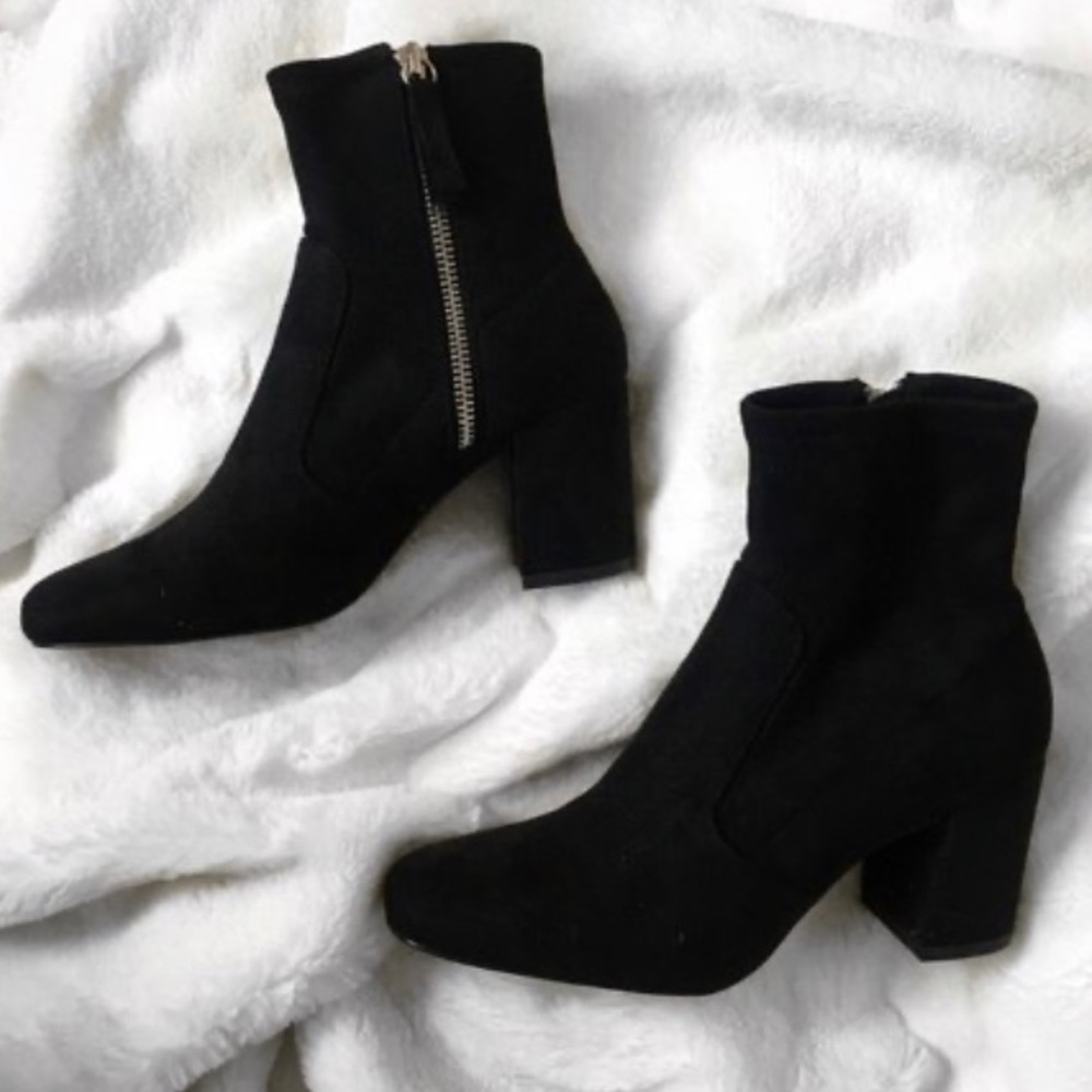 ZARA BLACK BOOTIES